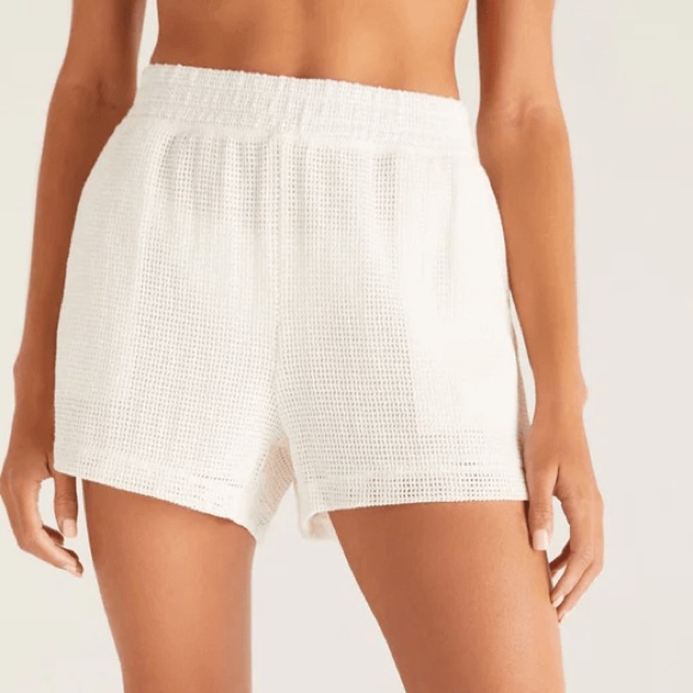 Z supply mesh lined white shorts size xs